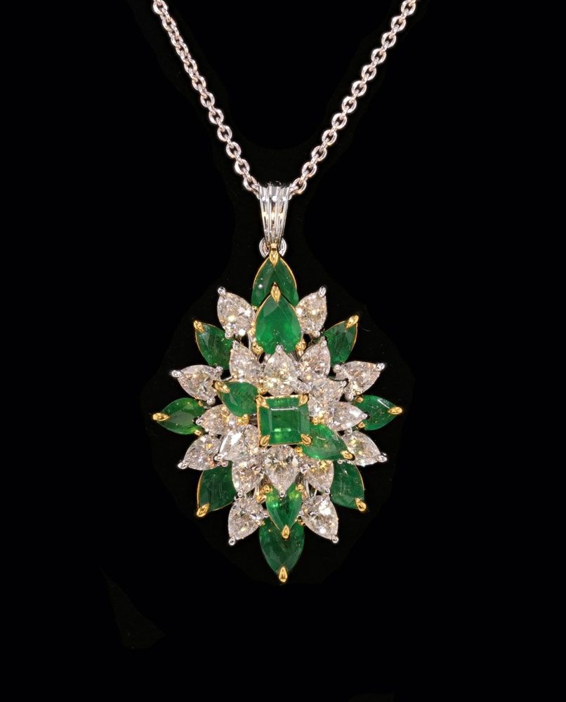 DiamondX Fashion Leopard Full Pave Diamond CZ Emerald Pendant